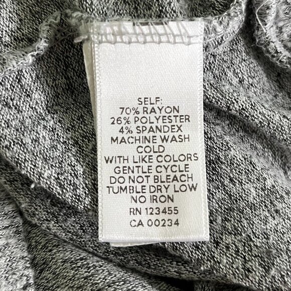 Lord & Taylor's Design Lab Women's Grey Cold Shoulder Long Sleeve Top - Picture 4 of 4